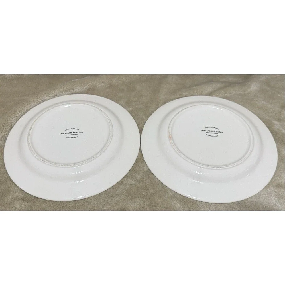 Set Of 2 Matching Williams Sonoma Holiday Christmas 8 3/4” Plates Fruitcake Wine